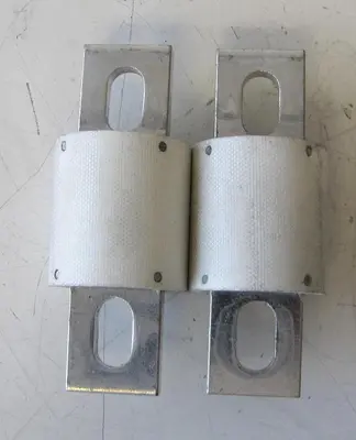 Lot of 2 Edison Semiconductor Fuse E25S 300 Amp 250V AC / DC