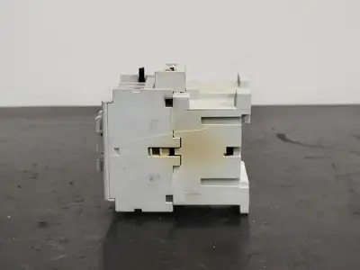 USED ALLEN-BRADLEY 700-CF310