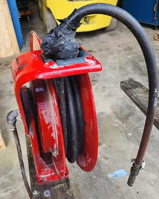 USED REELCRAFT 2Z864B