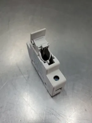 Littelfuse POWR-SAFE LPSC CH Class CC Fuse Holders, 30A 600V. 4D-34