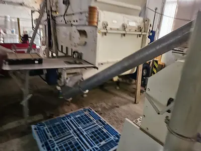 USED HOSOKAWA TWO-STAGE PLASTIC SHREDDING AND GRANULATION SYSTEM