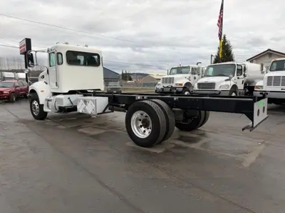 Used 2015 PETERBILT 337 Cab Chassis trucks Washington US | Puget Sound Truck Sales #1546512