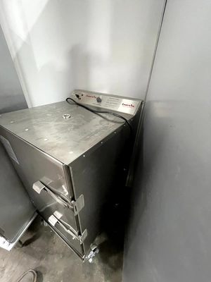 72-0416 Smokin Tex 1500 Electric Barbeque Smoker Oven