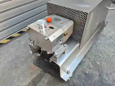 Used JOHNSON PUMP 2/0017 Centrifugal Pumps CZ | Perry Equipment #1266879