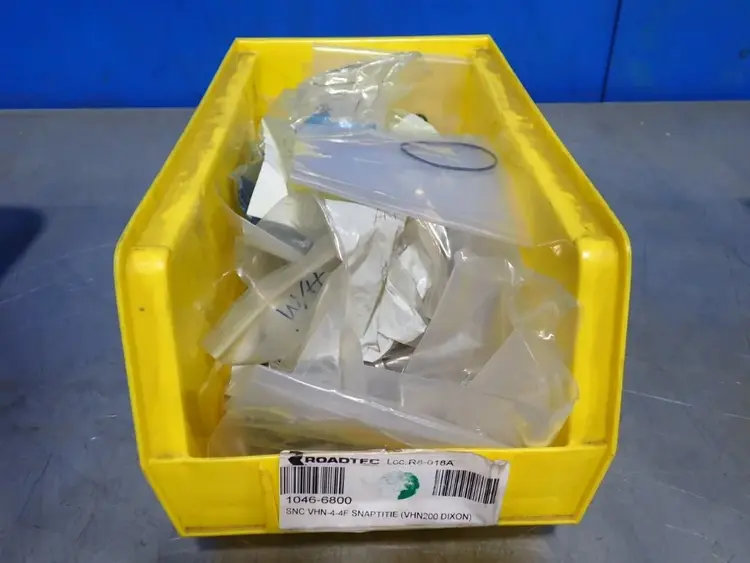 Used SMC, MOTION INDUSTRIES _UNKNOWN_ Parts (Hydraulics and Pneumatics) Ohio US | HGR 24 #878511