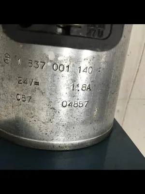 USED BOSCH 0 810 001 715