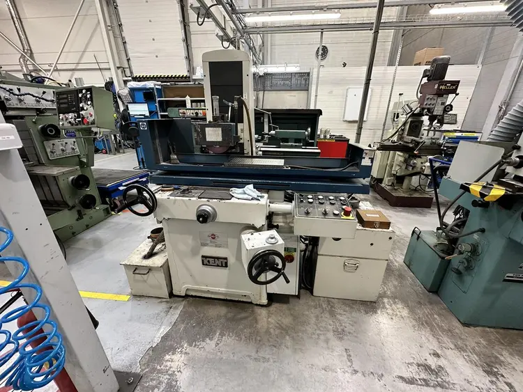 Used 2001 KENT KGS- 250 AHD Reciprocating Surface Grinders CZ | Amaron s.r.o. #1056626