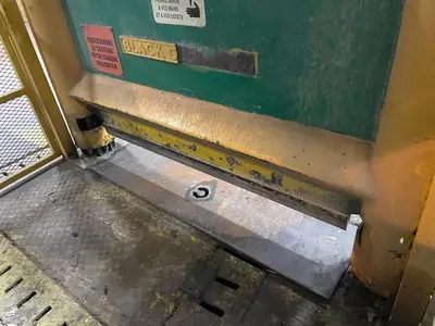 USED BLACK CLAWSON ROLL SPLITTER