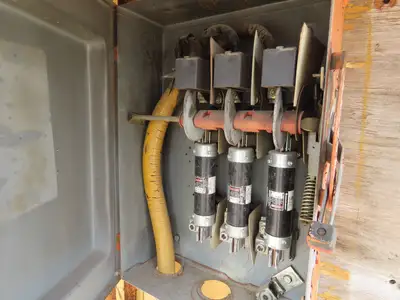 Delco I-4634 GM 125kw 3Ph Generator Detroit Diesel 6 Cylinder 240/480V Backup