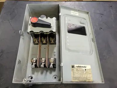 Used FEDERAL PIONEER 1336 Switchgears British Columbia CA | Lenmark #242151