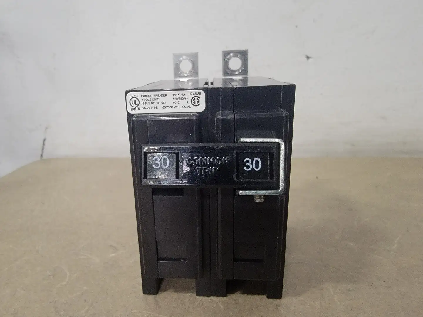 USED CUTLER-HAMMER BA230