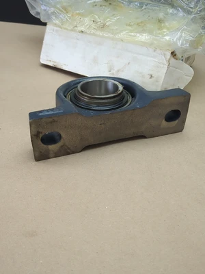 NEW Federal Mogul BCA P 90-R