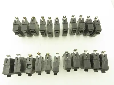 General Electric THQB1120 Circuit Breaker 1-Pole 20A Screw In 120/240V Lot of 22