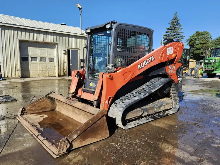 Used 2019 KUBOTA SVL95-2S Compact Track Loaders New York US | Abele Tractor #1343024