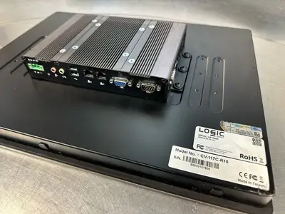 Cincoze Logic Supply CV-117C-R10 (8.6.6)