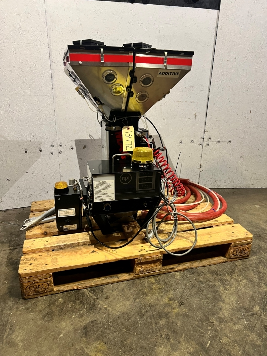Used 2017 MAGUIRE WSB-MB WEIGH BLENDER Agitators, Blenders, Mixers | Hunter Plastics #788829