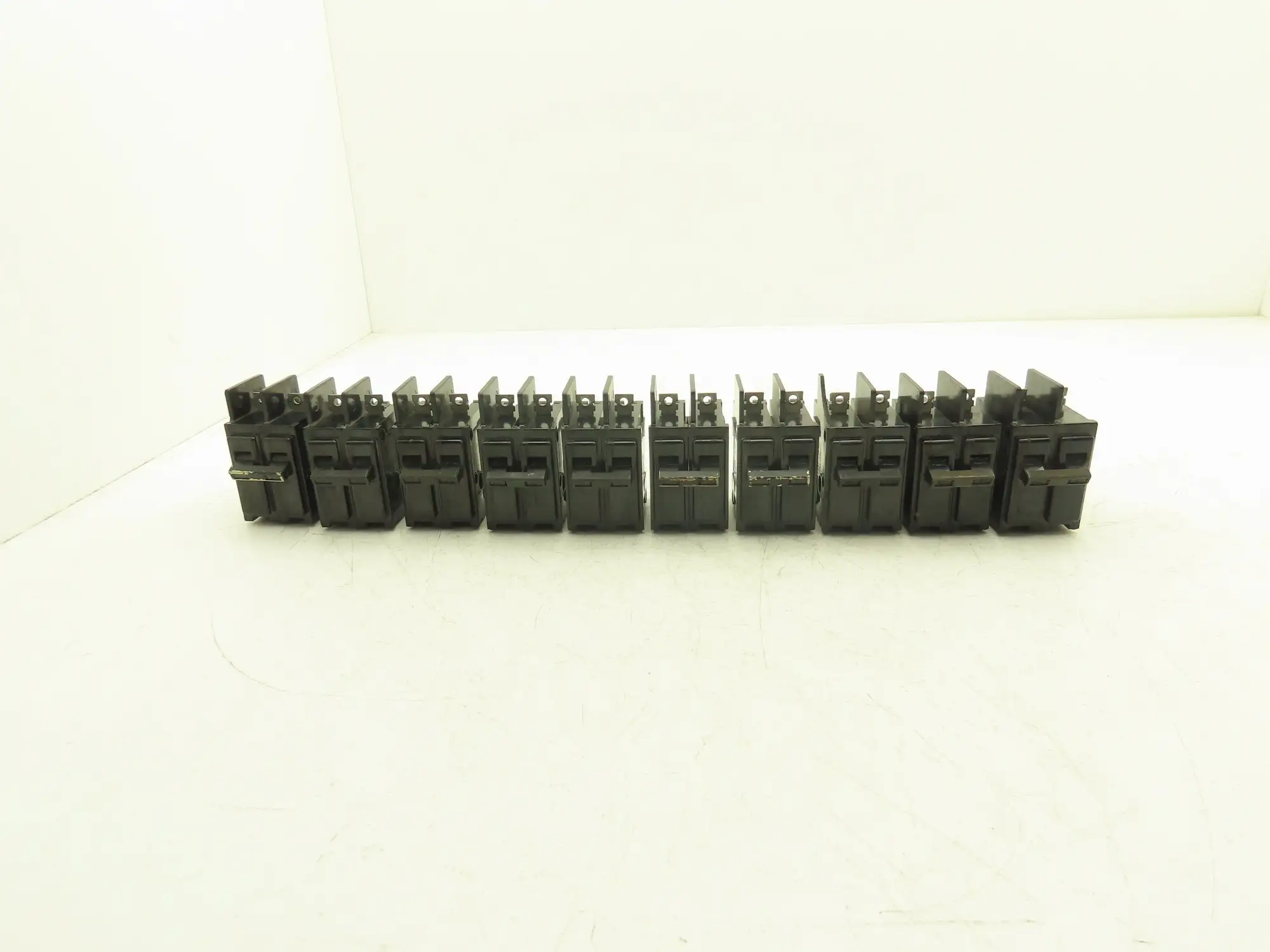ITE BQ2-B020 Circuit Breaker 20A 120/240V Type EQ-B Lot of 10
