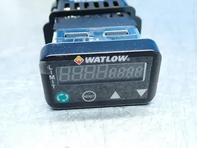 NEW WATLOW PM3L1AJAAAAHWP