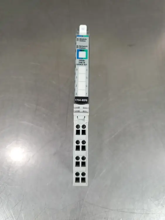 Used Allen-Bradley 1734-8CFG/C 24VDC Sink In Source Out Module w/1734-MB Base PLC Input & Output | Palmetto Automation #1156132