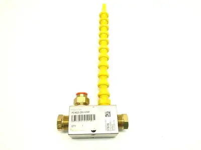 PCM20-250-02NP | Polyconn  Nickel Plated Manifold Block w/ Loc-Line Modular Hose - Used
