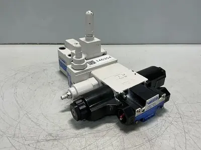 USED TOKIMEC DG4VS-3-0C-M-P7-H-7-P12-52