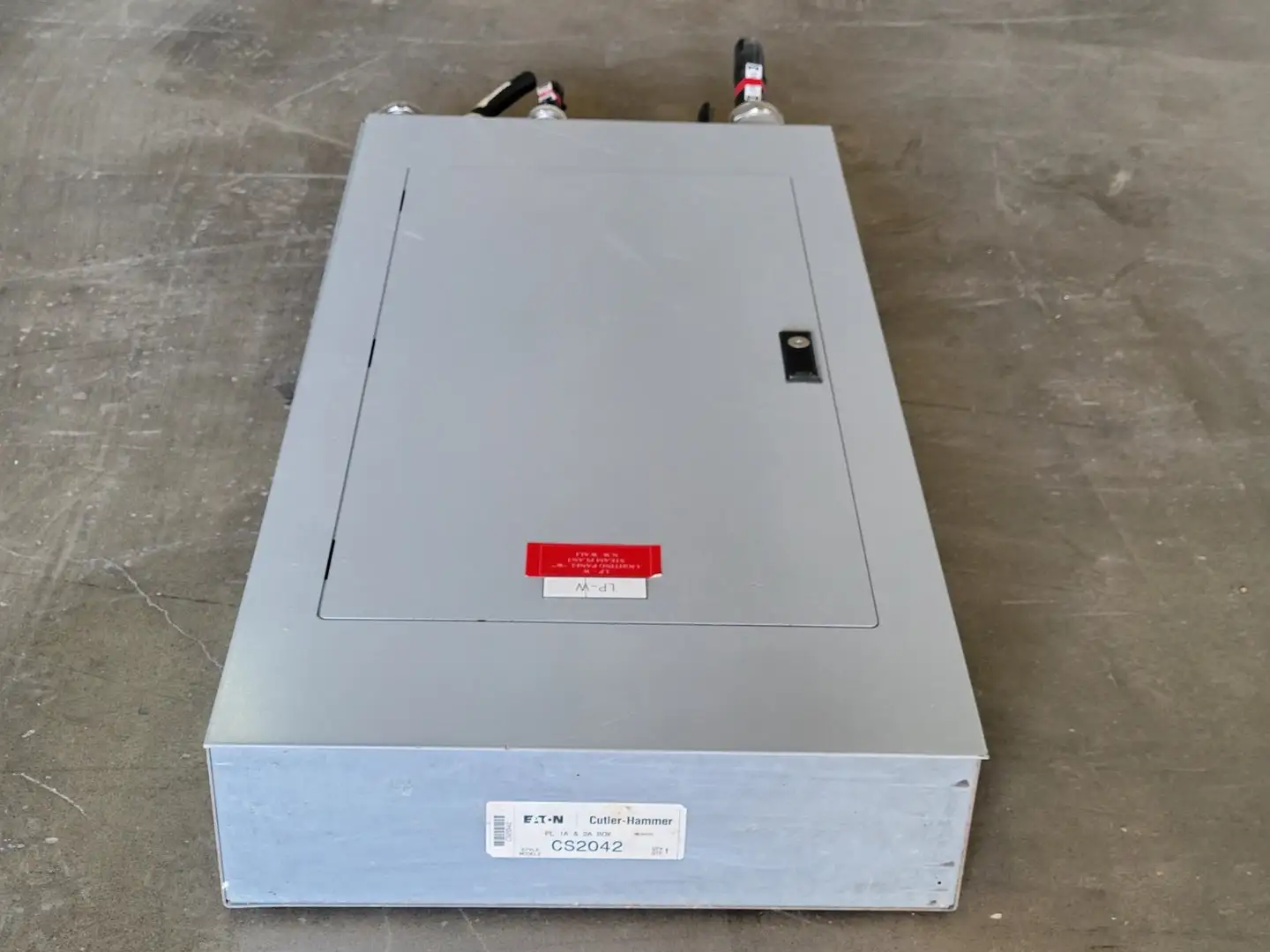 USED EATON CS2042