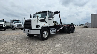 Used 2019 FREIGHTLINER 108SD Hooklifts & Roll-Offs Texas US | Roll Off Truck World #1491807