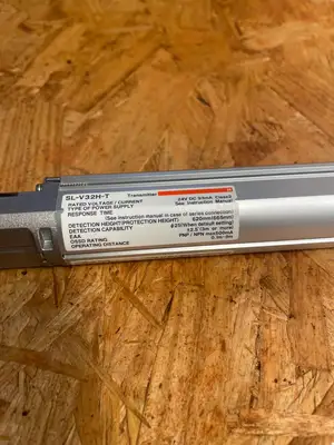 USED Keyence Keyence SL-V32H-T