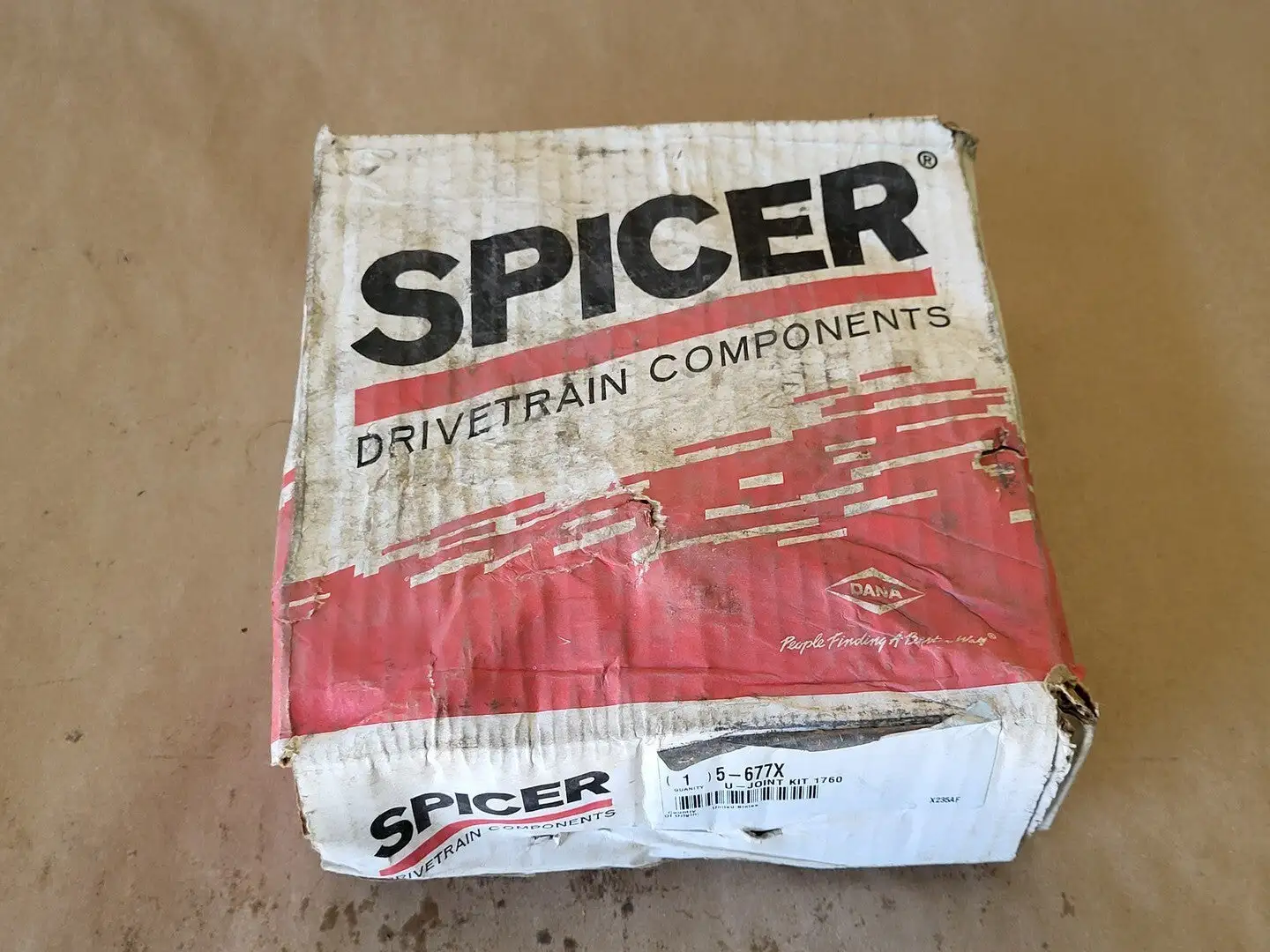 NEW SPICER 5-677X