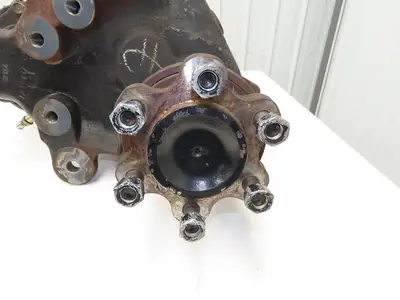 Toyota 14120-12181-71 Forklift Left Front Drive Axle & Motor 5-Lug Off 5FBE15