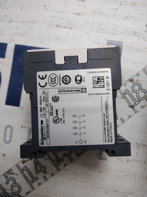 NEW SCHNEIDER ELECTRIC CA2KN40B7