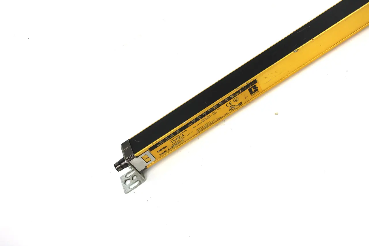 USED OMRON F3SN-A1207P25-D
