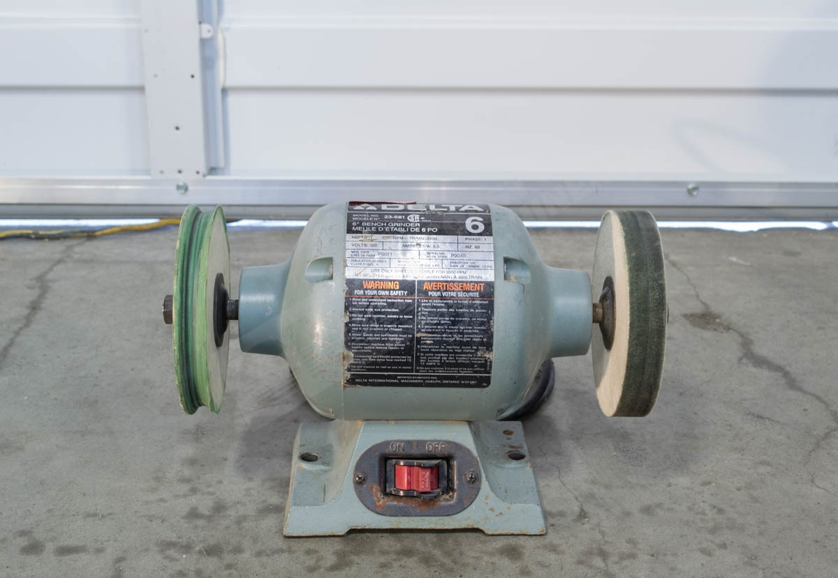 Delta 23-681 6″ Bench Grinder