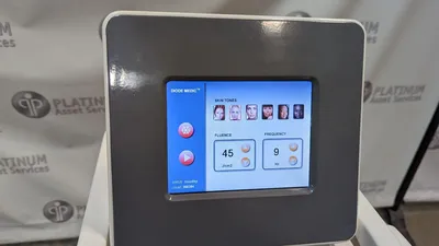 SOLARIS DL900 COSMETIC LASERS | Platinum Group (6)