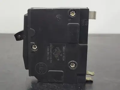 USED SQUARE D QO115