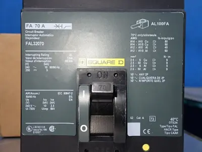 USED SQUARE D FAL32070