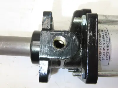 Lincoln 082050 Pneumatic 50:1 Grease Pump 120Lb Drum 150psi Air Motor Ser J