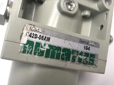 Used Numatics Regulator, 42 Series W/ Gauge, 1G4 Air Pressure Regulators Michigan US | Maverick Industrial Sales #1395791