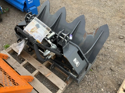 Used ARTEER SS-1500G HEAVY DUTY HYDRAULIC WINCH SKID STEER ATTACHMENT Winches Michigan US | Miedema Asset Management Group #1579257