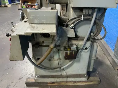 Used 1968 GALLMEYER & LIVINGSTON CO. 250 Reciprocating Surface Grinders Ohio US | HGR 24 #1316171