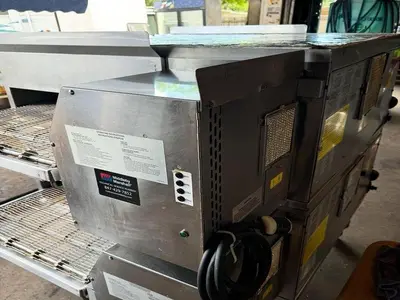 Middleby Marshall PS638G-2 65” Gas Double Impingement Conveyor Oven - Natural GasMiddleby Marshall PS638G-2 65” Gas Double Impingement Conveyor Oven - Natural Gas