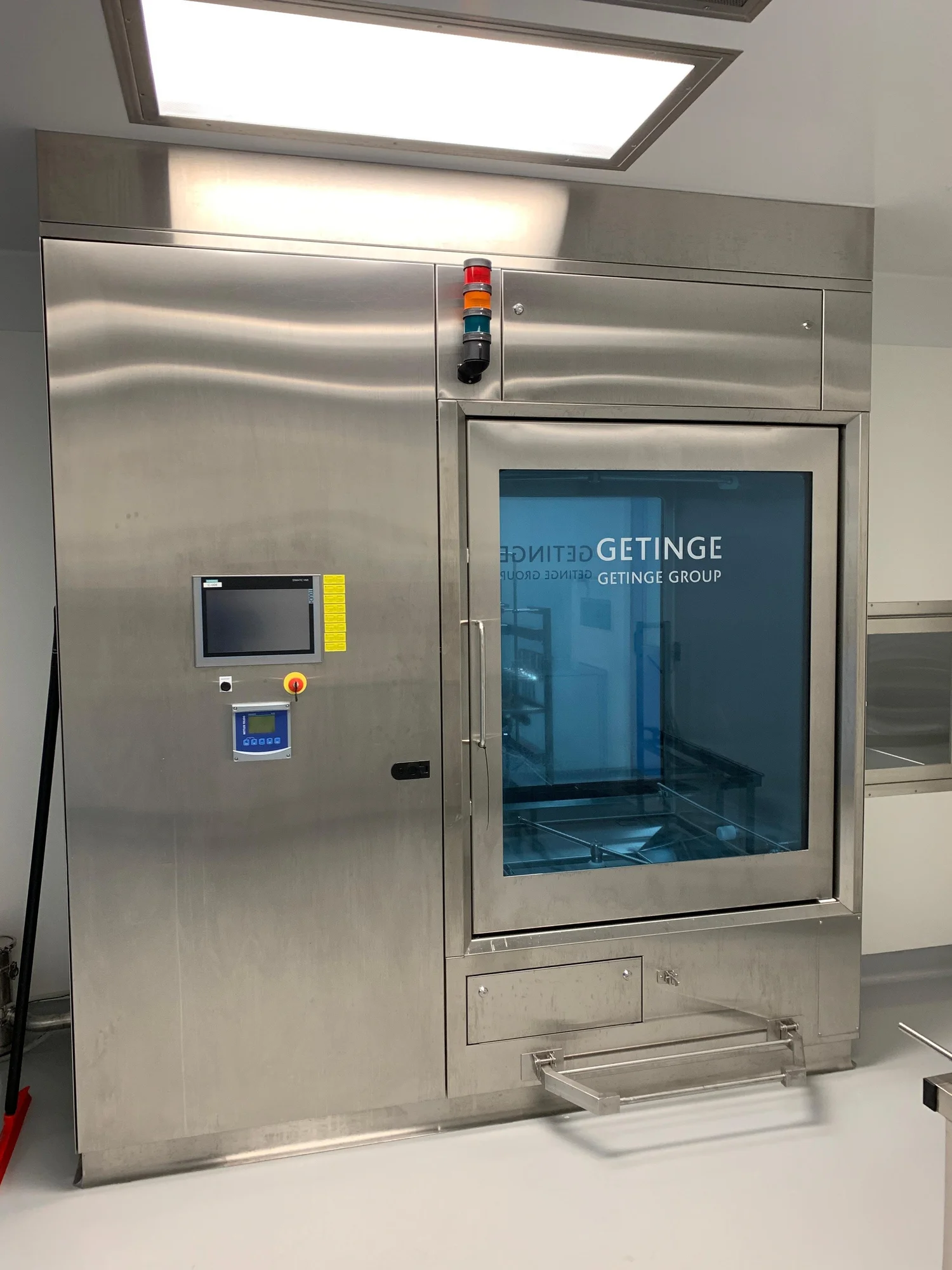 GETINGE brand new Cleaning Systemfor Biopharmaceutical Production GEW GMP Washer / Dryer Model GEW LANCER # 904961