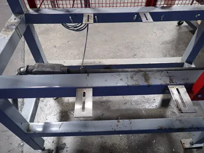 Drop Box Feeder