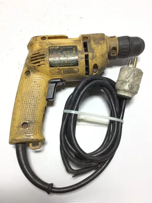 USED 🔨 TRUSTED BRAND: DEWALT PERFORMANCE AND DURABILITY 🔧 TYPE 2 MODEL: DURABLE DESIGN BUILT TO LAST