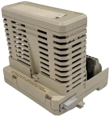 USED ABB 3BSE008572R1 / DI810