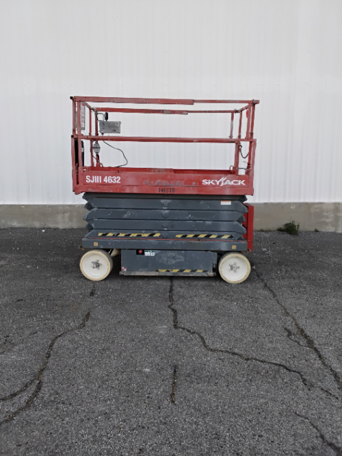 Used 2014 Skyjack SJ4632 Scissor Lifters | Stack Equipment #926306