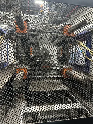 2019 UBE 2200MMX-470 Horizontal Plastic Injection Molding Machines | JYC MACHINERY (8)
