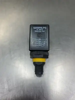 Banner Q25SP6LPQ Photoelectric Sensor, 10-30VDC. 5E-5/5