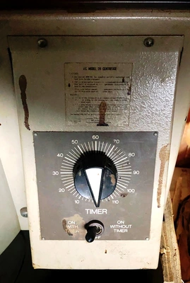 Damon-IEC K lab centrifuge.