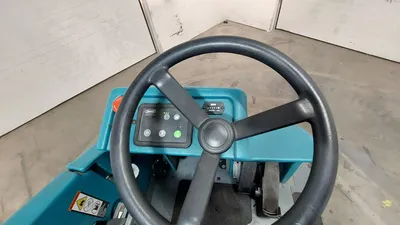 2009 TENNANT T15 FLOOR SCRUBBERS | Platinum Group (6)